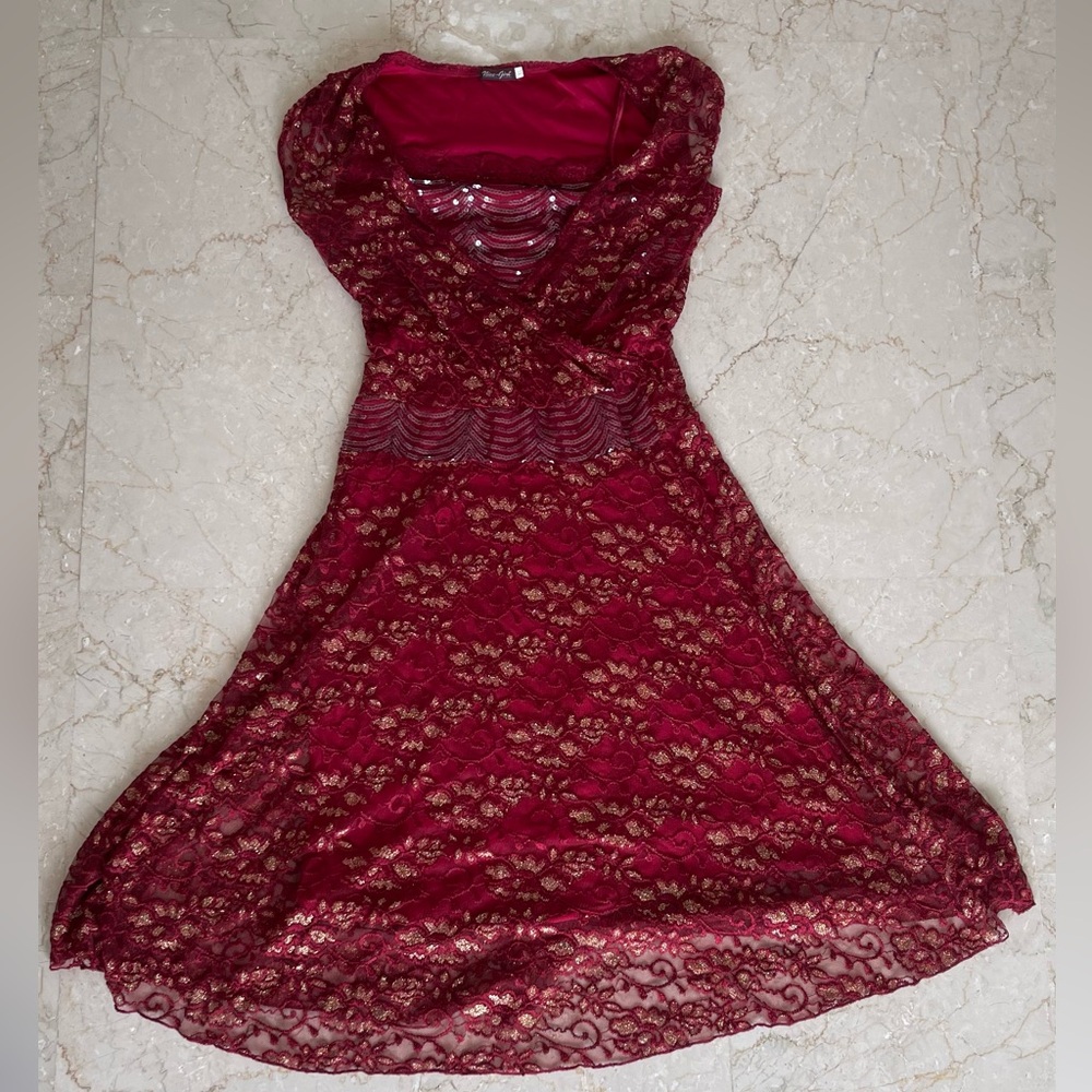 Nice Girl Sequin Lace Mini Dress Red Gold